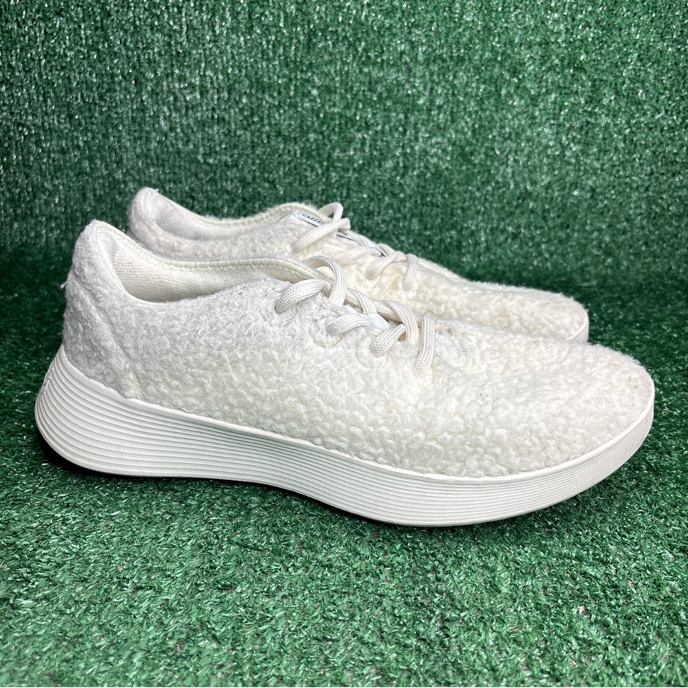 Allbirds WR2 Limited Edition Off White Fluff Merino Wool Runners Mens Size 10
